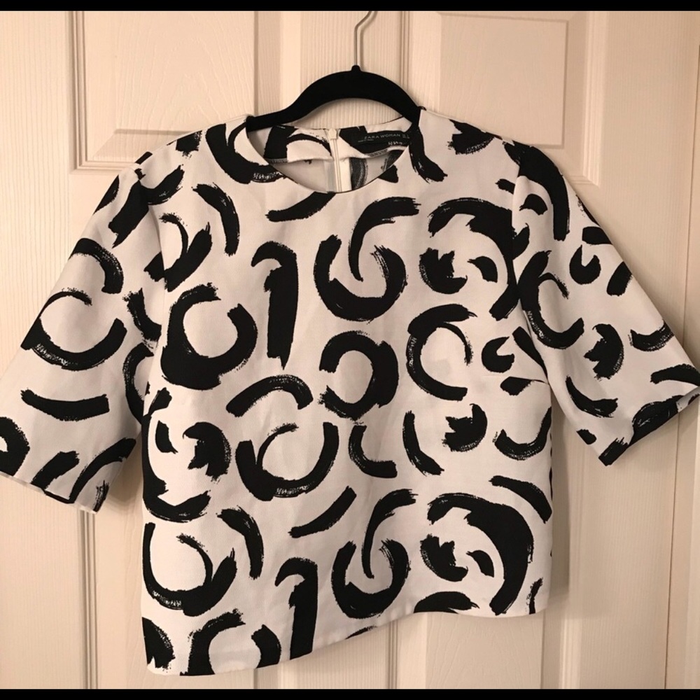 Zara black and white design blouse